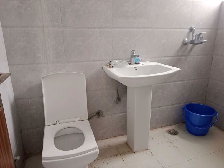 Bathroom, ace-city 2 Bedroom 1090 Sq.Ft. Apartment In Sector 1 Greater Noida Greater Noida 10753178