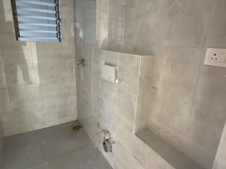 Bathroom, siddha-sky-phase-3 2 Bedroom 649 Sq.Ft. Apartment In Wadala Mumbai 10753197