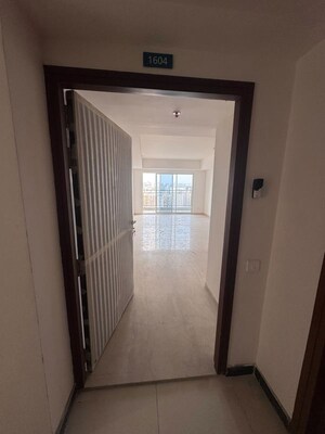 Room in 3 BHK Apartment at Pyramid Altia, Sector 70 – for Sale
