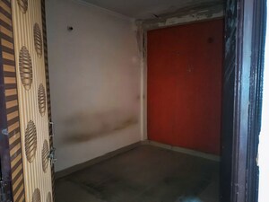 Room in  Apartment at Mirzapur – for Sale