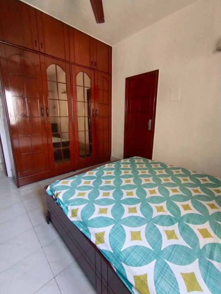 Bedroom, lokhandwala complex 2 Bedroom 750 Sq.Ft. Apartment In Lokhandwala Complex Mumbai 10753241
