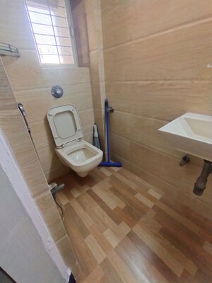 Attached Bathroom in 2 BHK Apartment at Lokhandwala Complex – for Rent