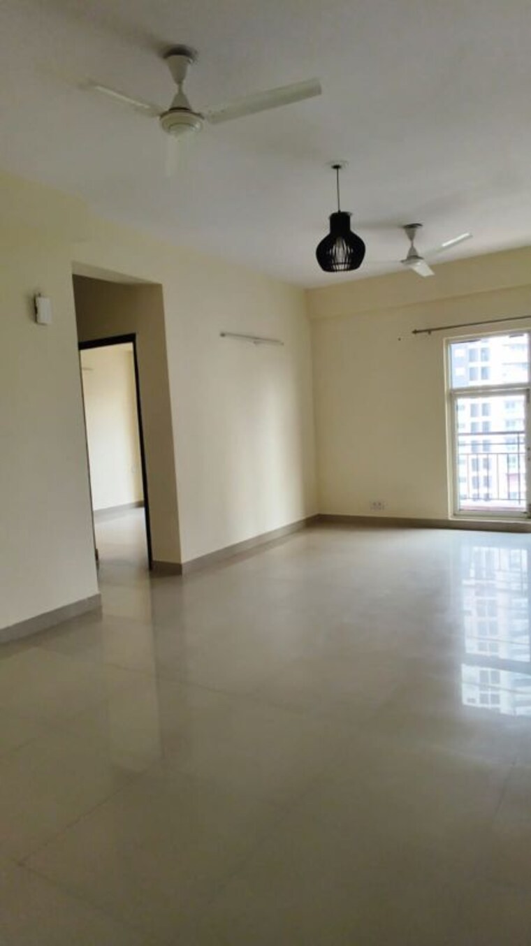 Room, aims-golf-city 3.5 Bedroom 1700 Sq.Ft. Apartment In Sector 75 Noida 10753290