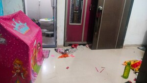 Room in  Apartment at Naigaon East – for Sale