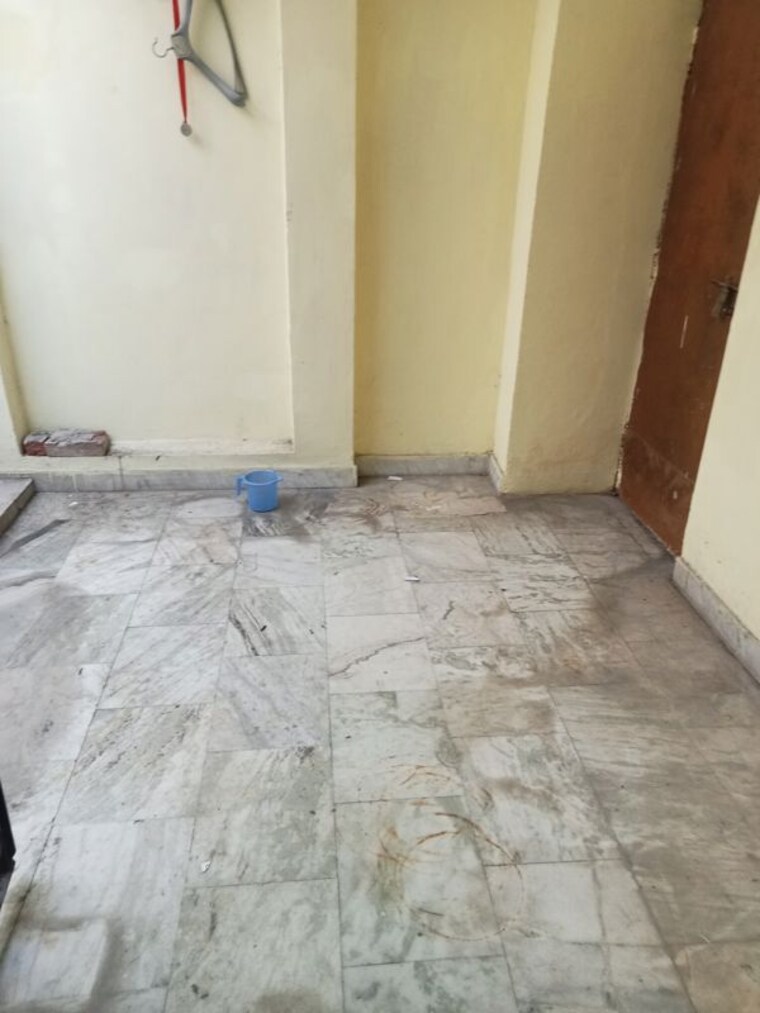 Room, gomti nagar 1 Bedroom 900 Sq.Ft. Builder Floor In Gomti Nagar Lucknow 10753230