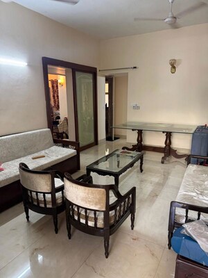 3 BHK Builder Floor For Rent in Saket