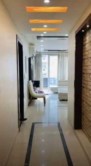 Building Lobby in 4 BHK Apartment at Parsvnath Planet Plaza, Gomti Nagar – for Rent