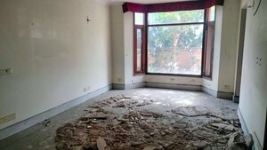 Room in  Independent House at New Friends Colony – for Sale