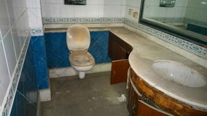   Independent House at New Friends Colony – for Sale