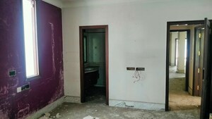 Room in  Independent House at New Friends Colony – for Sale