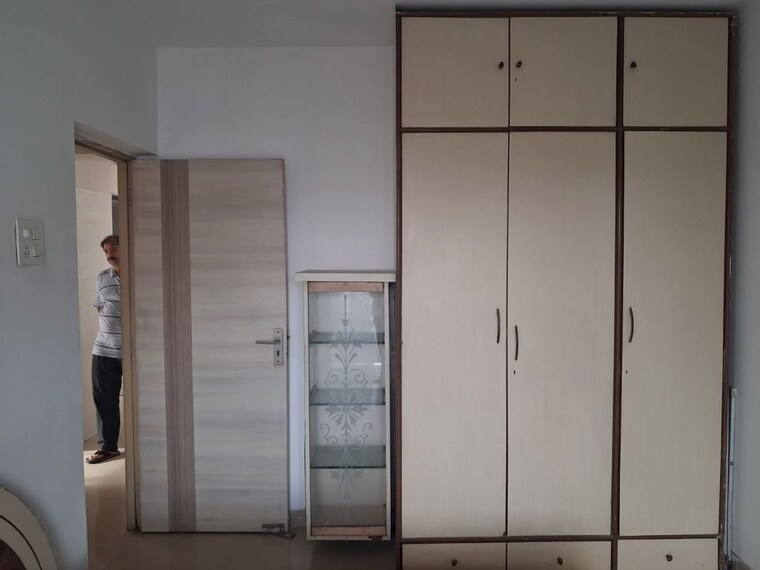 Room, bhutra-prem-nagar 3 Bedroom 1300 Sq.Ft. Apartment In Mira Road East Thane 10753346