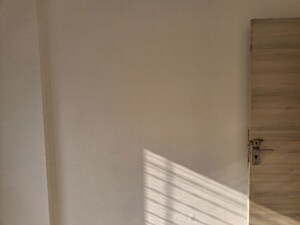 Room in 3 BHK Apartment at Bhutra Prem Nagar, Mira Road East – for Rent