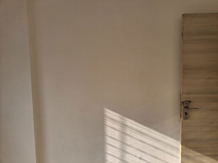 Room, bhutra-prem-nagar 3 Bedroom 1300 Sq.Ft. Apartment In Mira Road East Thane 10753346