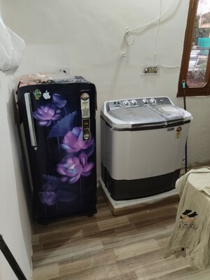 Furnished Amenities in 2 BHK Apartment at BSNL Society, Sector 50 – for Rent