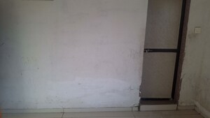 Room in  Apartment at Gorwa – for Sale