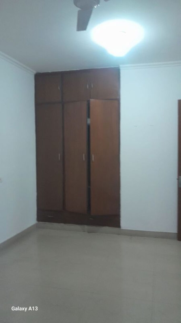 Room, unitech-south-city-ii 3 Bedroom 1500 Sq.Ft. Builder Floor In Sector 50 Gurgaon 10753486