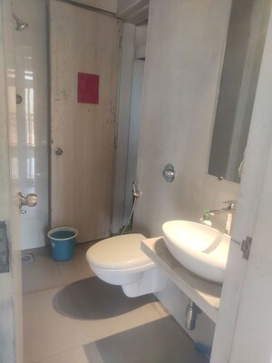 Bathroom in 2 BHK Apartment at Laxmi Narayan Residency, Vartak Nagar – for Rent