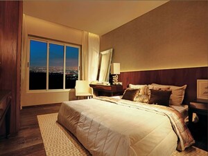 Bedroom in 3 BHK Apartment at Kalpataru Radiance, Goregaon West – for Sale