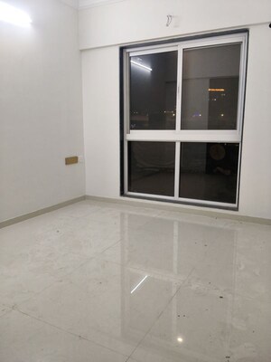 Room in 1 BHK Apartment at Atmiya Centria, Santacruz East – for Rent