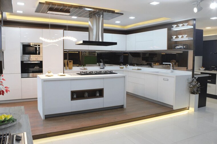 Kitchen, shalimar bagh 6+ Bedroom 1000 Sq.Ft. Independent House In Shalimar Bagh Delhi 10753521