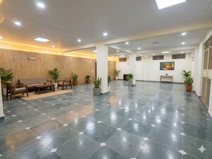 Parking in  Warehouse at Pace City 2 – for Rent