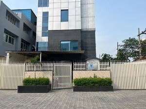  Warehouse For Rent in Pace City 2