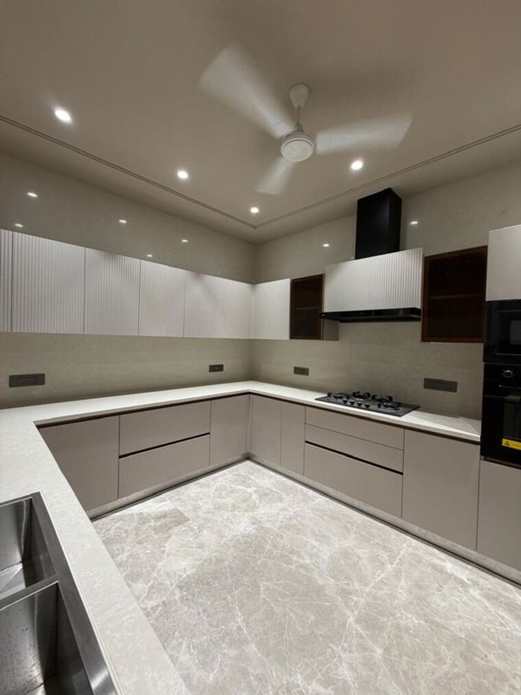 Kitchen, greater kailash i 4 Bedroom 300 Sq.Yd. Builder Floor In Greater Kailash I Delhi 10753547