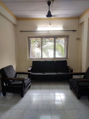 1 BHK Apartment For Rent in Sion