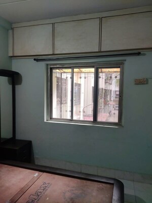 Room in 1 BHK Apartment at Sion – for Rent