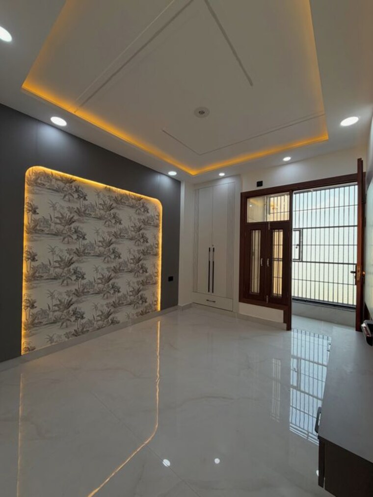 Room, arya pura 3.5 Bedroom 100 Sq.Yd. Builder Floor In Arya Pura Delhi 10753562