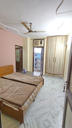 Bedroom in 1 RK Builder Floor at Malviya Nagar – for Rent