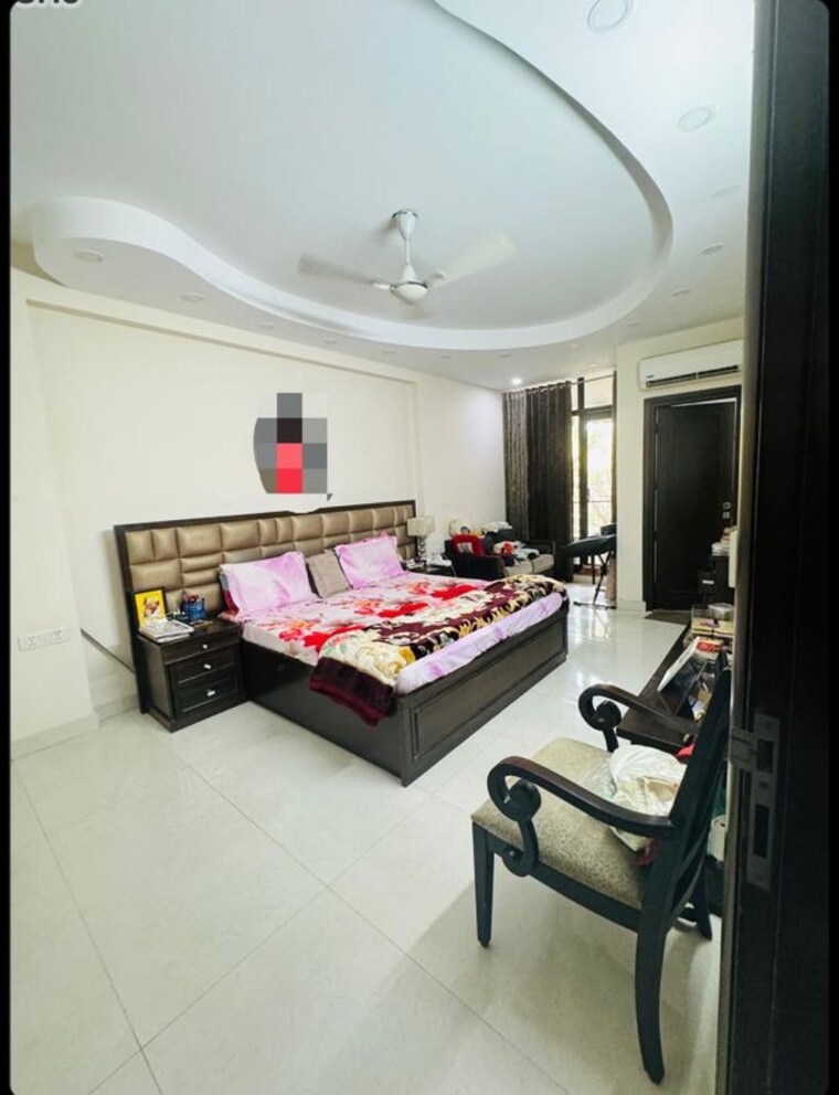 Bedroom, greater kailash i 3 Bedroom 2200 Sq.Ft. Builder Floor In Greater Kailash I Delhi 10753624