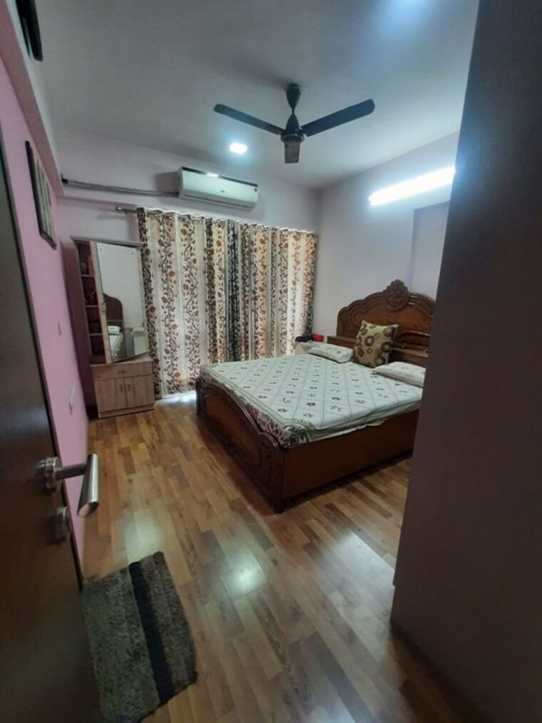 Bedroom, wadhwa-elite-platina 3 Bedroom 939 Sq.Ft. Apartment In Kolshet Road Thane 10753664