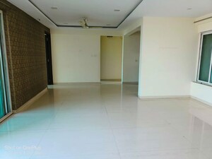 Room in 2 BHK Apartment at Cloud 36 Mumbai, Ghansoli – for Rent