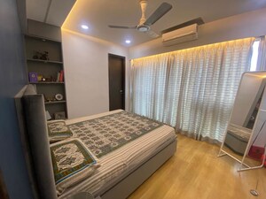 Bedroom in 2 BHK Apartment at Cloud 36 Mumbai, Ghansoli – for Rent
