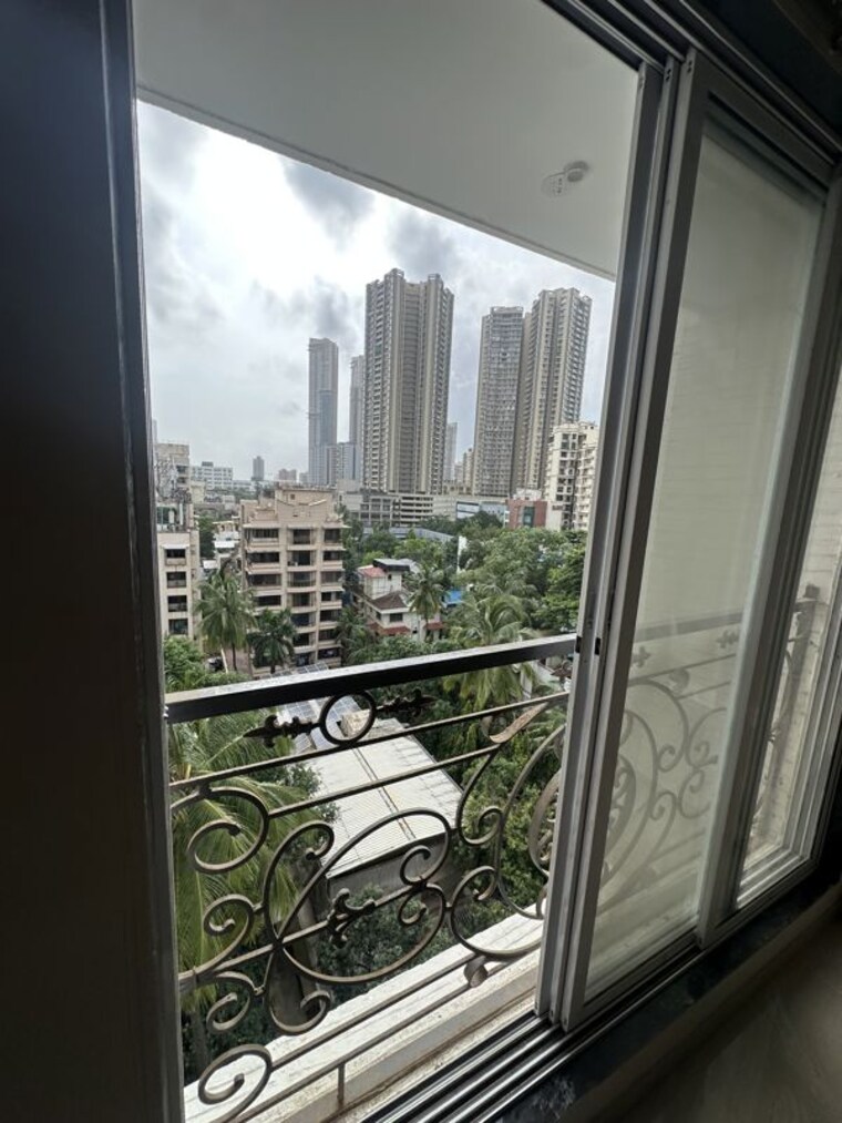 Balcony, metro-millennium 3 Bedroom 920 Sq.Ft. Apartment In Malad West Mumbai 10753697