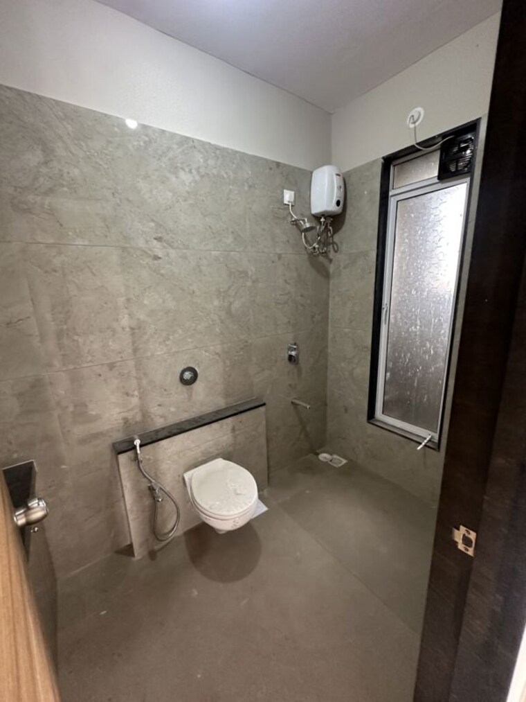 Bathroom, metro-millennium 3 Bedroom 920 Sq.Ft. Apartment In Malad West Mumbai 10753697