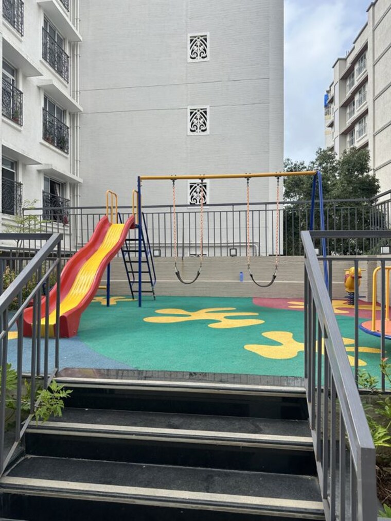 Garden, metro-millennium 3 Bedroom 920 Sq.Ft. Apartment In Malad West Mumbai 10753697