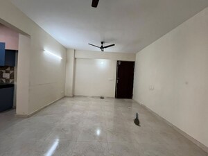 2 BHK Apartment For Rent in Shree Vardhman Green Court, Sector 90