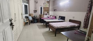 Bedroom in  Pg at Sector 39 – for Rent