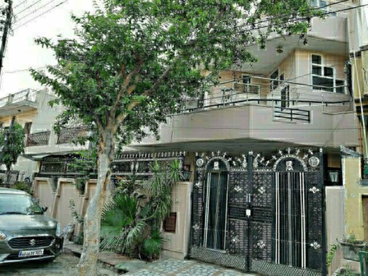 Exterior View, sector 39 Pg For Girls In Sector 39 10753720