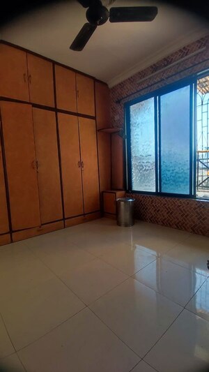 Room in 2 BHK Apartment at Shiv Complex, Ghansoli – for Rent