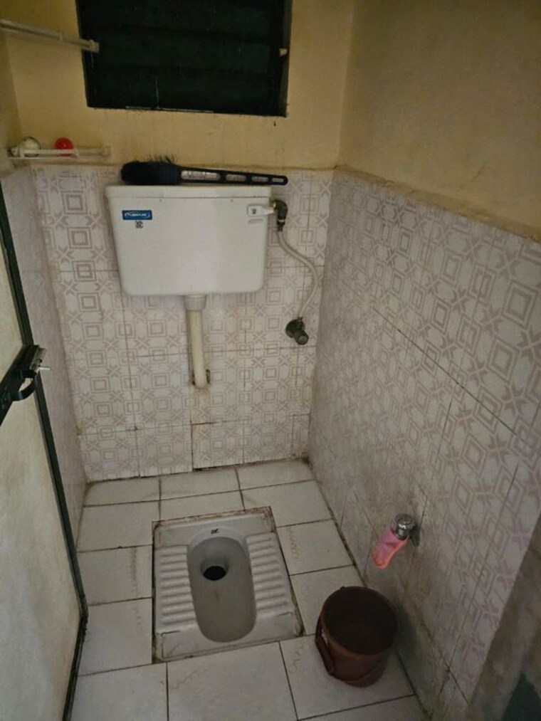 Bathroom, shiv-complex 1 Bedroom 684 Sq.Ft. Apartment In Ghansoli Navi Mumbai 10753744