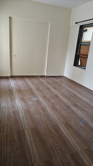 Room in 2 BHK Apartment at Neptune Flying Kite, Bhandup West – for Sale