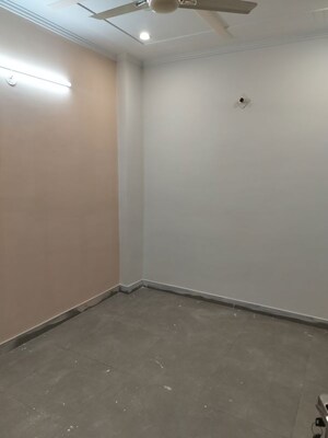 Room in 2 BHK Builder Floor at Sector 13 Dwarka – for Rent