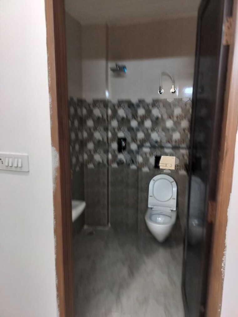 Bathroom, sector 13 dwarka 2 Bedroom 850 Sq.Ft. Builder Floor In Sector 13 Dwarka Delhi 10753771