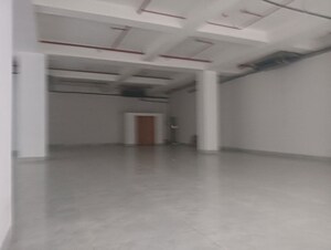 Showroom For Sale in Park Street Area