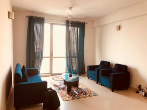 2 BHK Apartment For Rent in Vatika City Homes, Sector 83