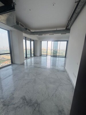Room in 4 BHK Apartment at M3M Trump Tower, Sector 65 – for Sale