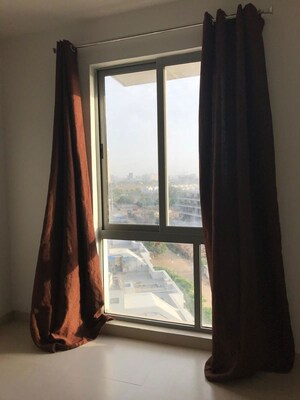 Building Lobby in 3 BHK Apartment at Vatika City Homes, Sector 83 – for Rent